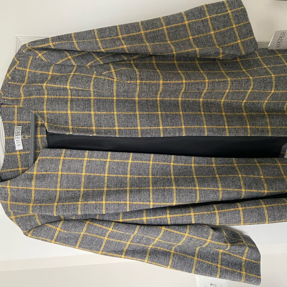 Wool blend blazer.